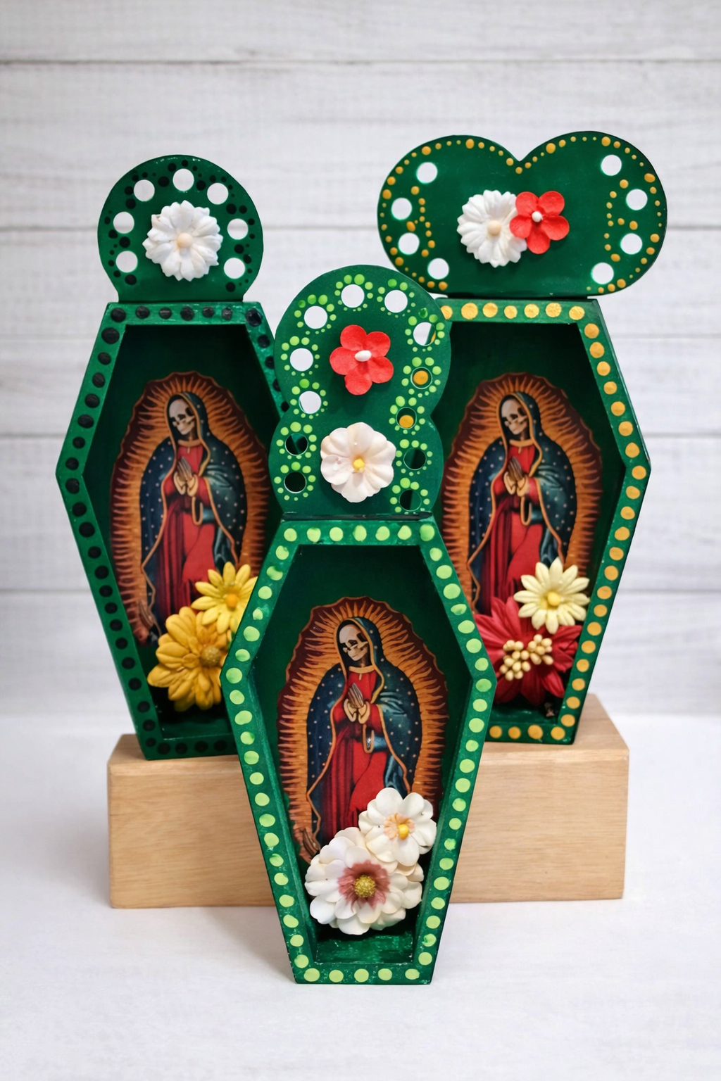 Santisima Muerte Altar: Green