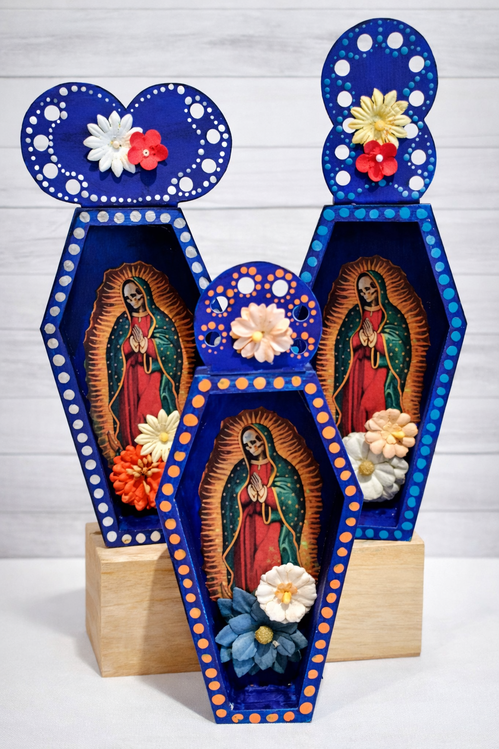 Santisima Muerte Altar: Blue